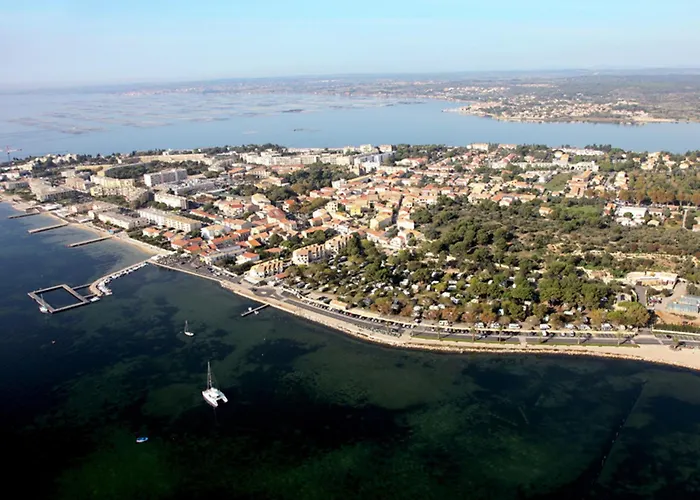 2* Avec Clim Et Animaux Admis A - Fr-1-503-127 *